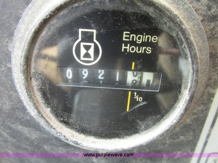 image for item G9796 Gradall G660E rubber tired excavator