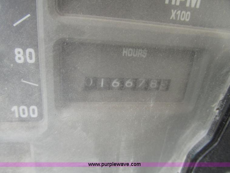 image for item G9797 1993 International 4900 dump truck