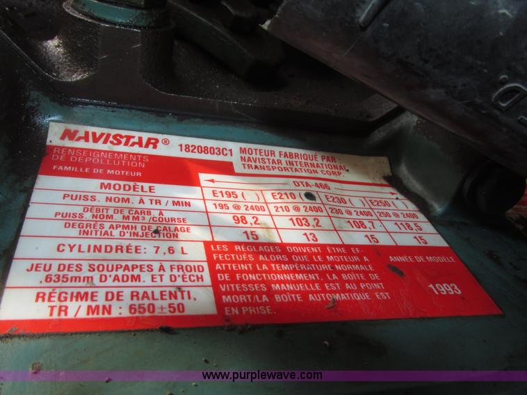 image for item G9797 1993 International 4900 dump truck