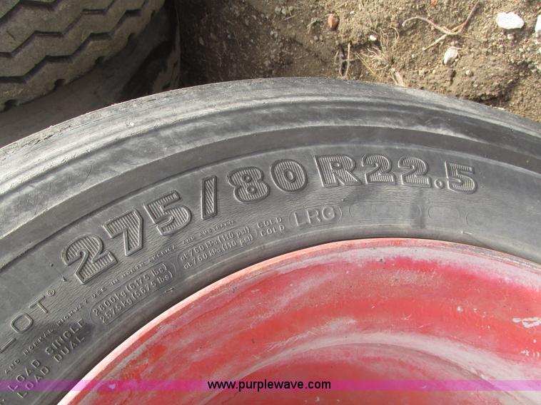 image for item G9798 1986 International F1954 dump truck