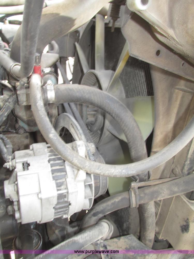 image for item G9799 1991 International 4900 dump truck