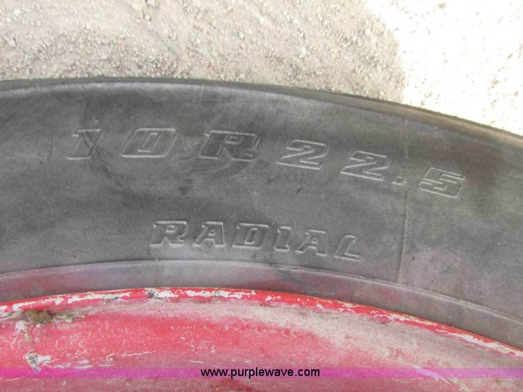 image for item G9799 1991 International 4900 dump truck