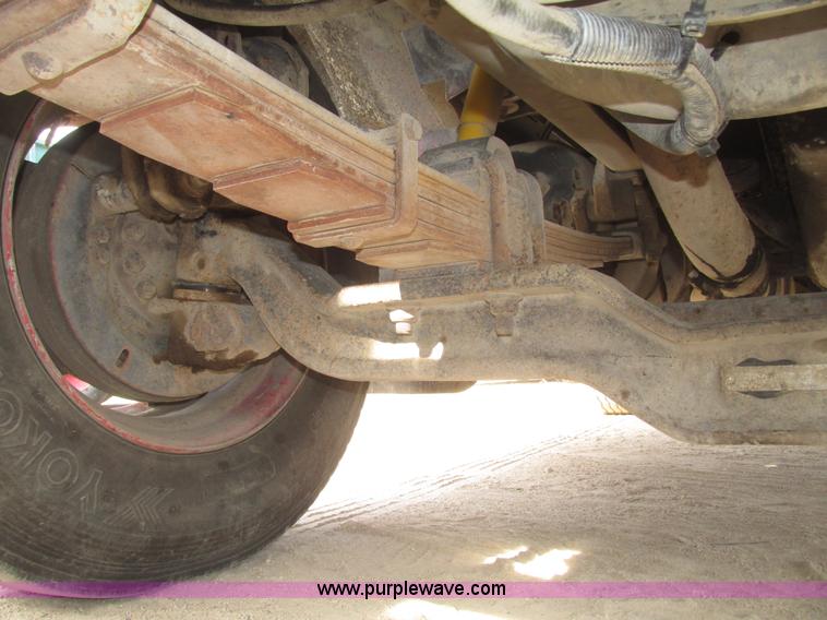 image for item G9800 1991 International 4900 dump truck