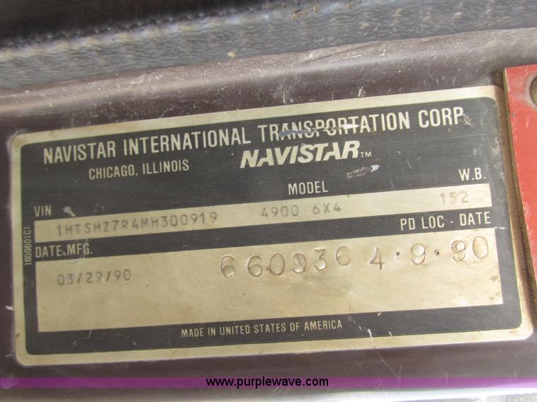 image for item G9800 1991 International 4900 dump truck