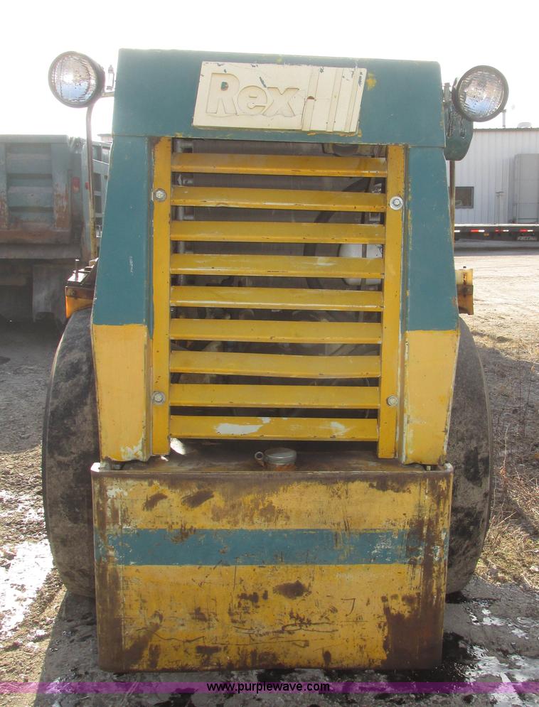 image for item G9801 Rex SP700 articulated smooth drum roller