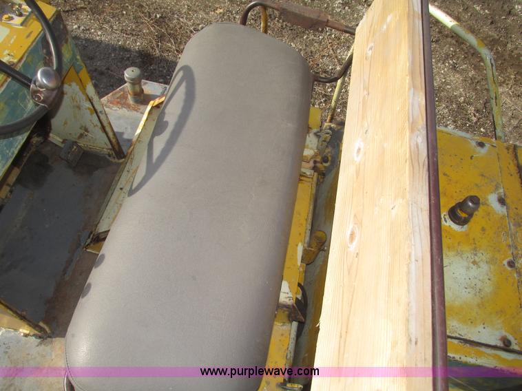 image for item G9801 Rex SP700 articulated smooth drum roller