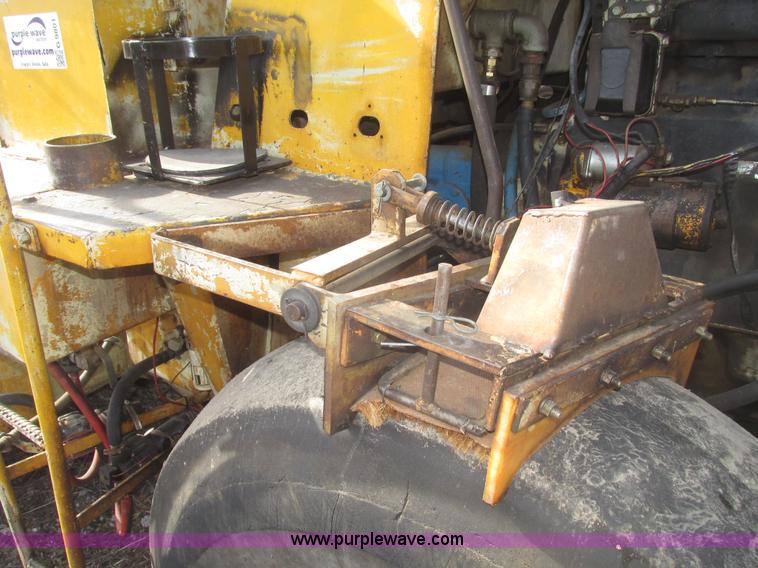 image for item G9801 Rex SP700 articulated smooth drum roller