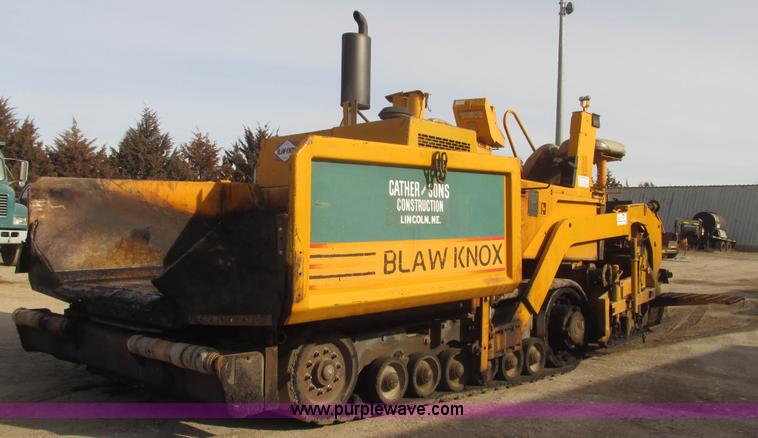 image for item G9802 2000 Blaw Knox PF4410 paver
