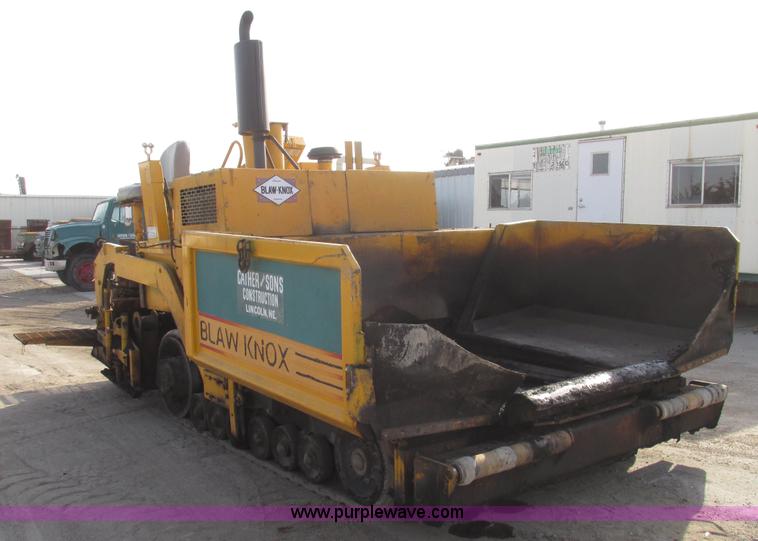image for item G9802 2000 Blaw Knox PF4410 paver