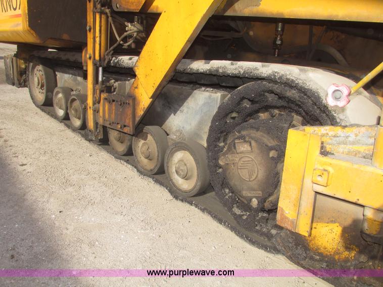 image for item G9802 2000 Blaw Knox PF4410 paver