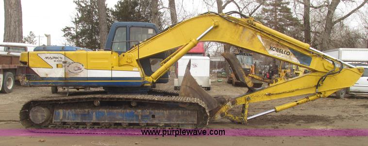 image for item G9803 1991 Kobelco SK200 Mark III excavator