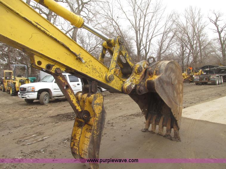 image for item G9803 1991 Kobelco SK200 Mark III excavator