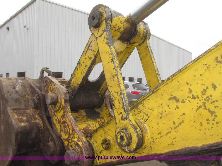 image for item G9803 1991 Kobelco SK200 Mark III excavator