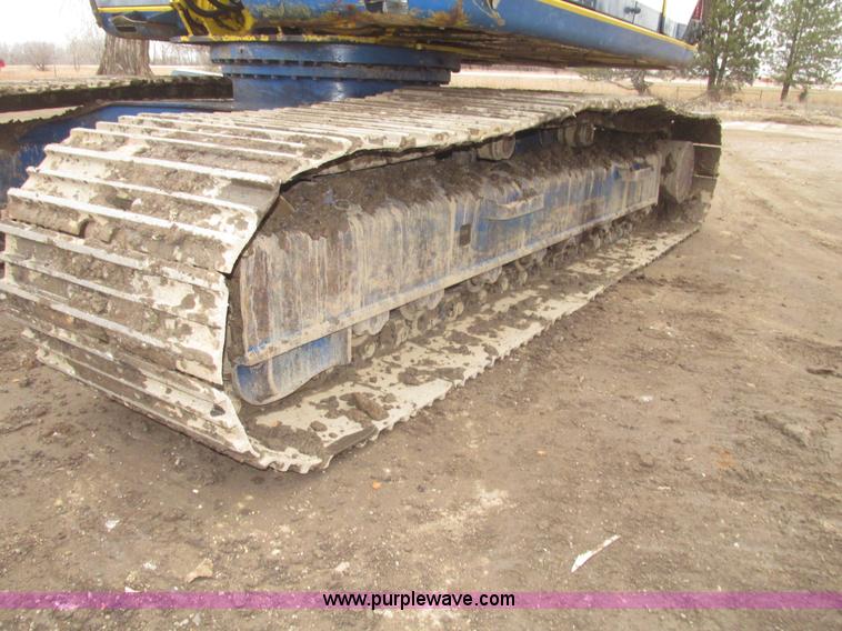 image for item G9803 1991 Kobelco SK200 Mark III excavator