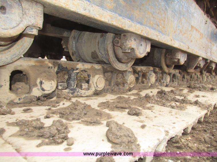 image for item G9803 1991 Kobelco SK200 Mark III excavator