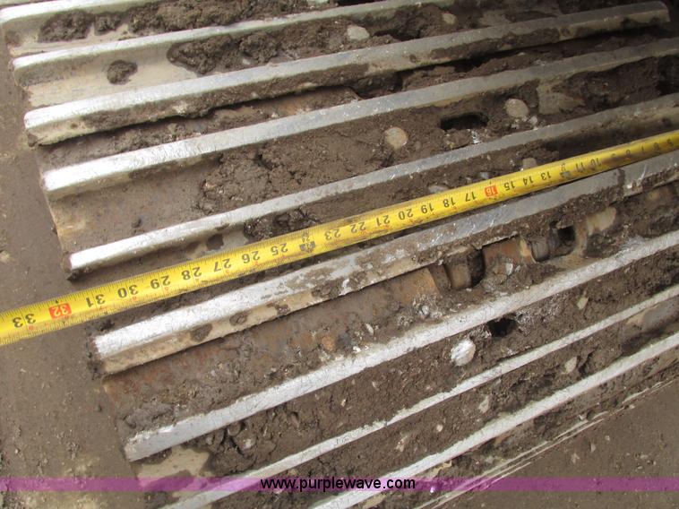 image for item G9803 1991 Kobelco SK200 Mark III excavator