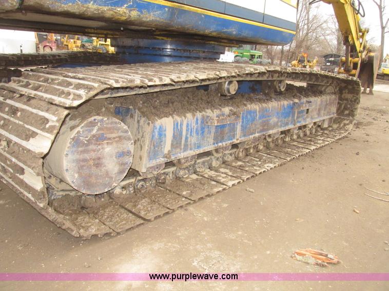 image for item G9803 1991 Kobelco SK200 Mark III excavator