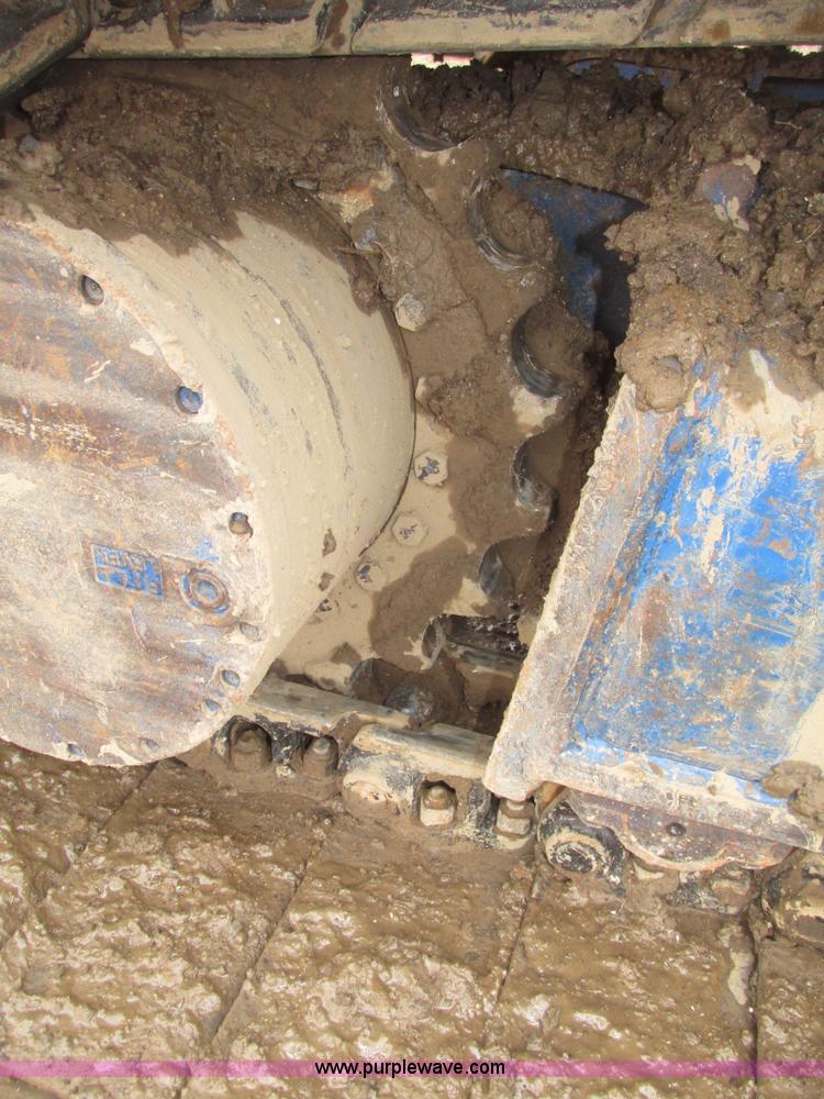 image for item G9803 1991 Kobelco SK200 Mark III excavator