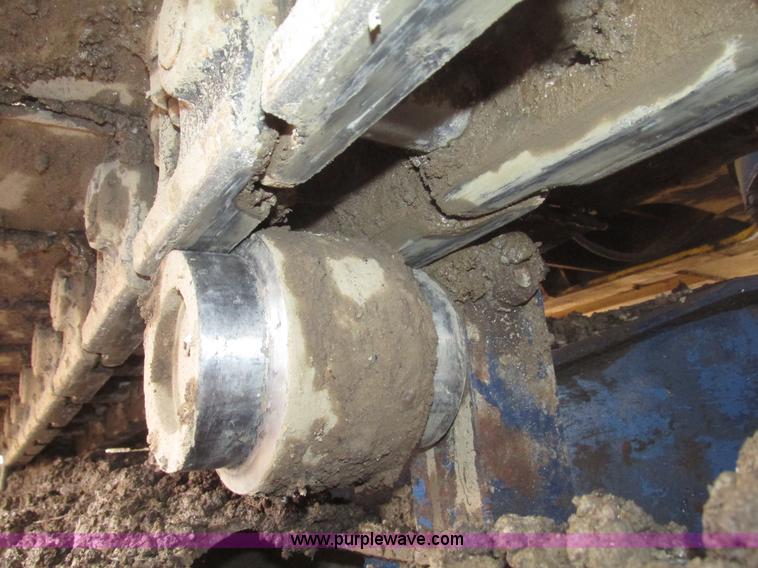 image for item G9803 1991 Kobelco SK200 Mark III excavator