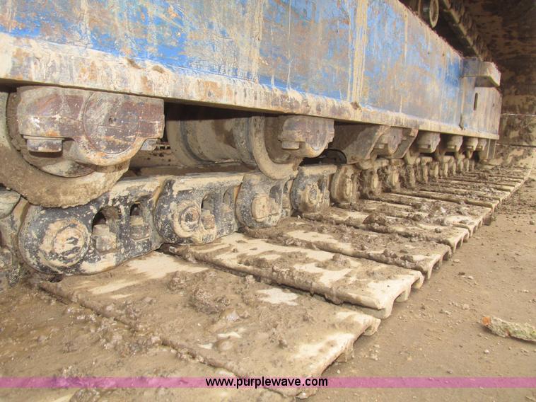 image for item G9803 1991 Kobelco SK200 Mark III excavator