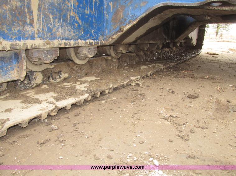 image for item G9803 1991 Kobelco SK200 Mark III excavator