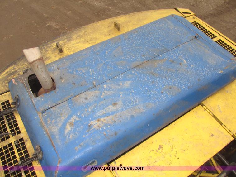 image for item G9803 1991 Kobelco SK200 Mark III excavator