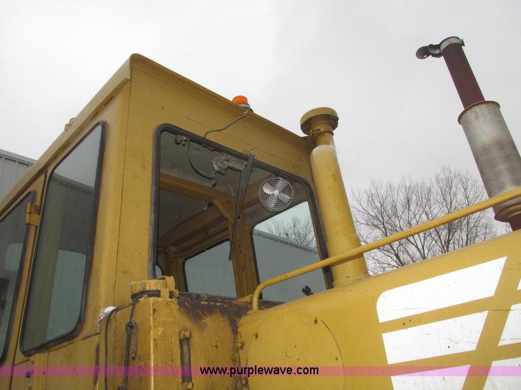 image for item G9804 1984 Fiat-Allis FG85 articulated motor grader