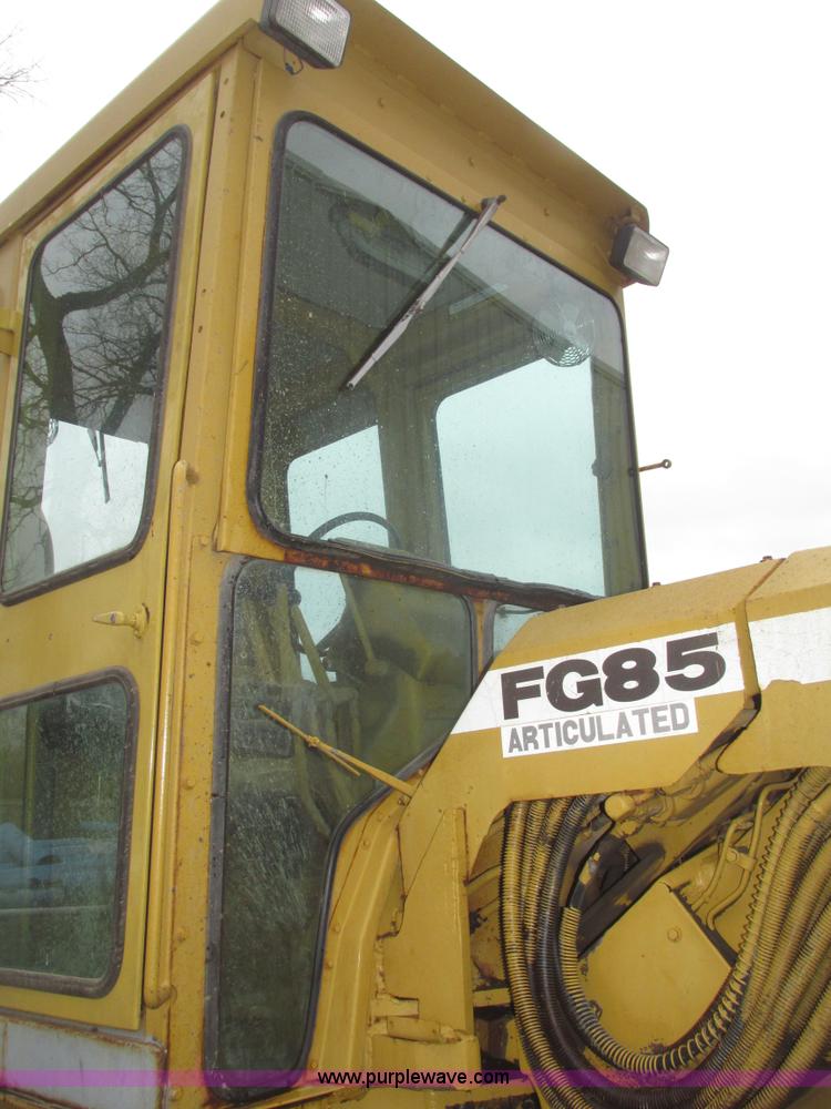 image for item G9804 1984 Fiat-Allis FG85 articulated motor grader