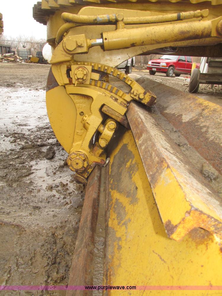 image for item G9804 1984 Fiat-Allis FG85 articulated motor grader