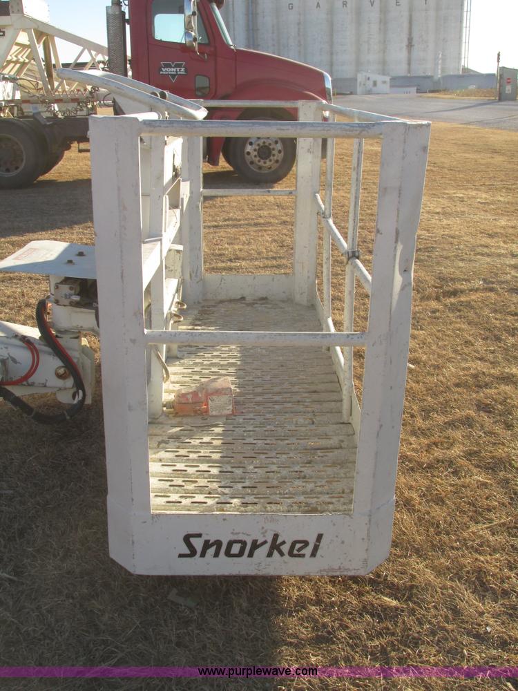 image for item G9805 1999 Snorkel TB60 boom lift