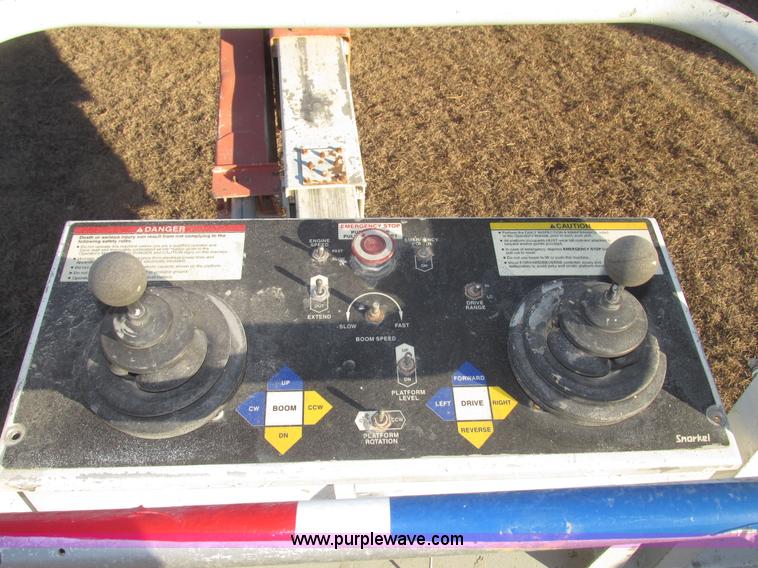 image for item G9805 1999 Snorkel TB60 boom lift