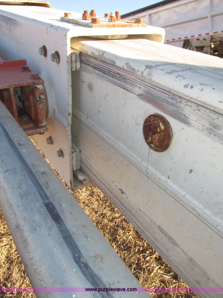 image for item G9805 1999 Snorkel TB60 boom lift