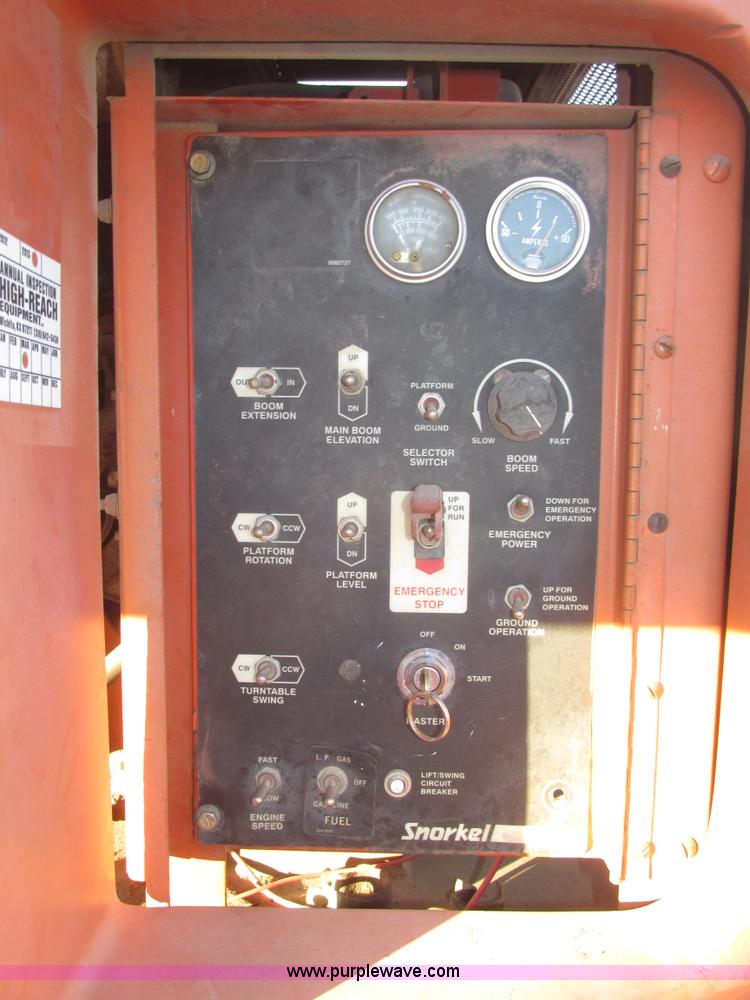image for item G9805 1999 Snorkel TB60 boom lift