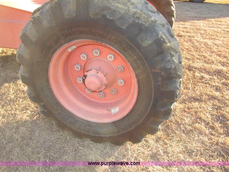 image for item G9805 1999 Snorkel TB60 boom lift