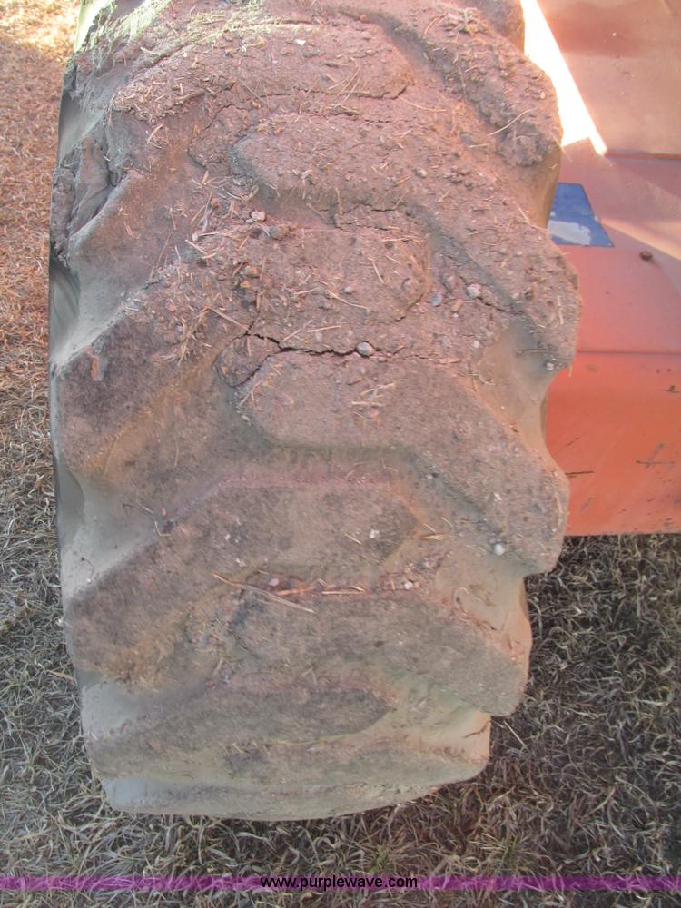 image for item G9805 1999 Snorkel TB60 boom lift