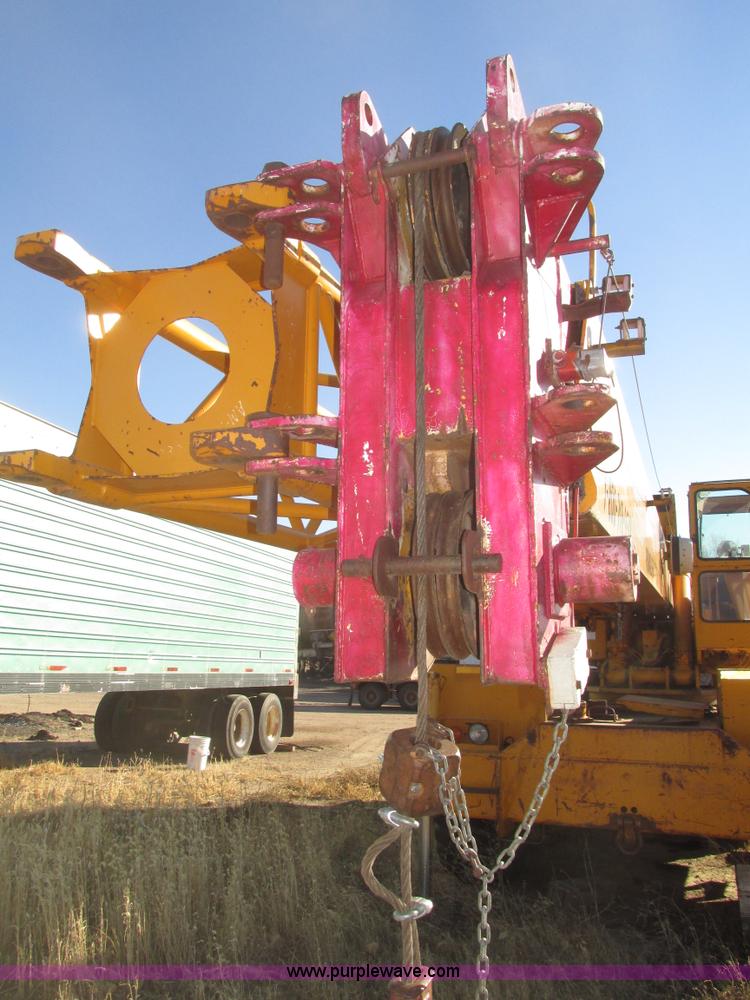 image for item G9806 American 1075 rough terrain crane