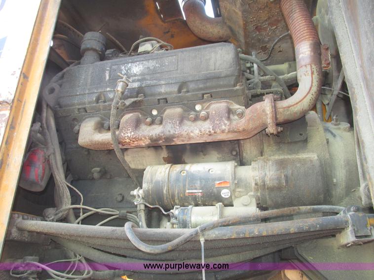 image for item G9806 American 1075 rough terrain crane