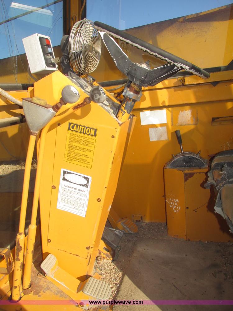 image for item G9806 American 1075 rough terrain crane