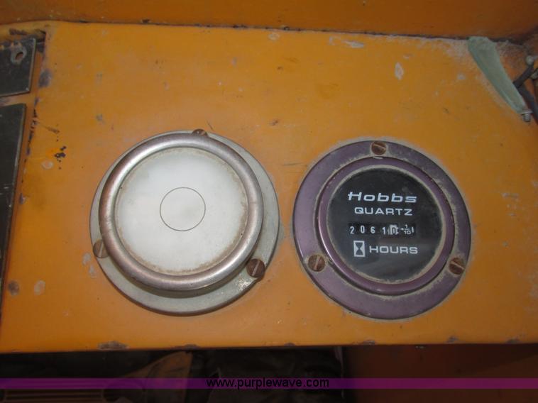 image for item G9806 American 1075 rough terrain crane