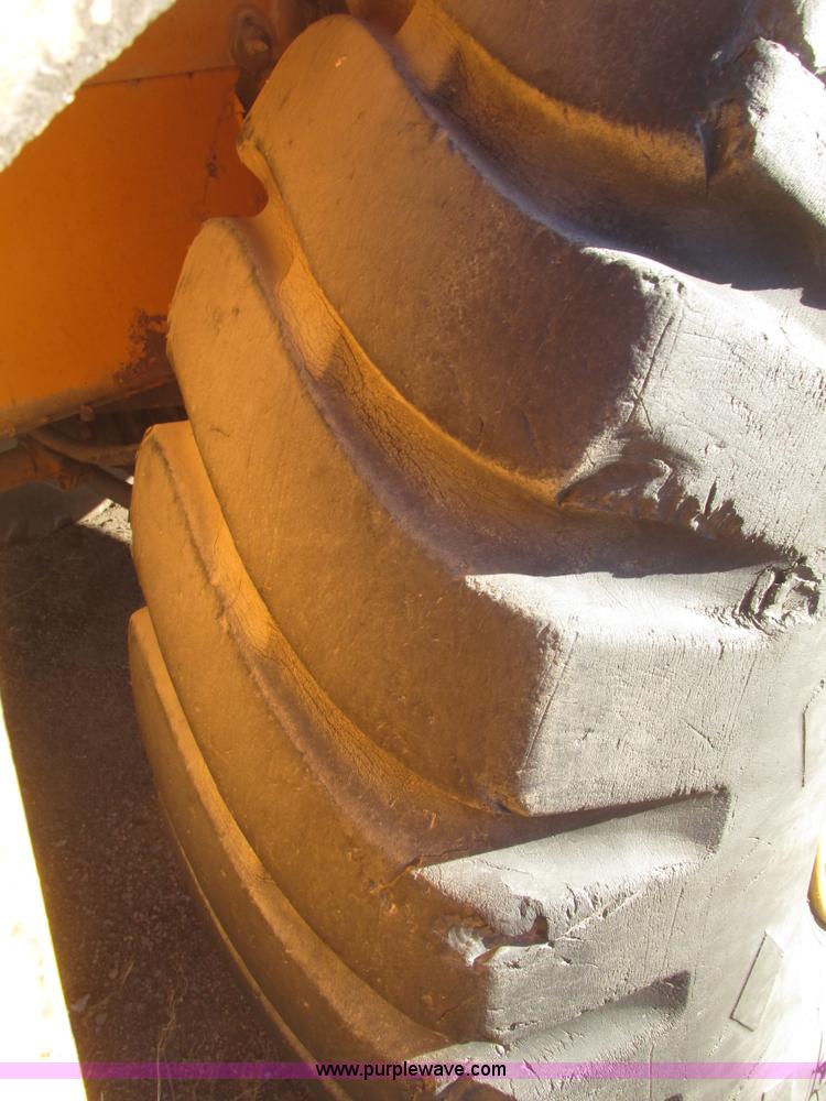 image for item G9806 American 1075 rough terrain crane