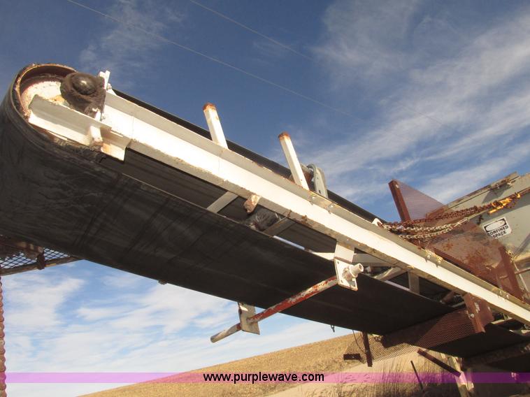 image for item G9809 Single aggregate bin and conveyor