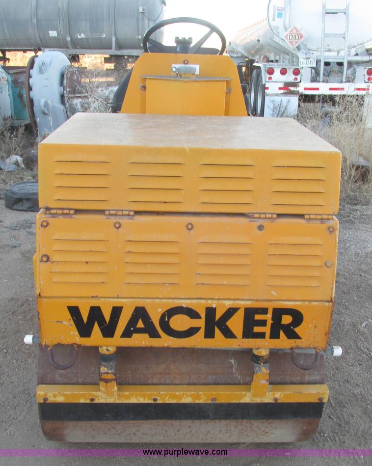 image for item G9816 1991 Wacker RD880 articulated double drum roller