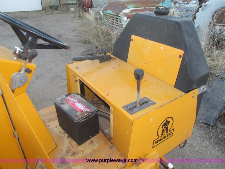 image for item G9816 1991 Wacker RD880 articulated double drum roller