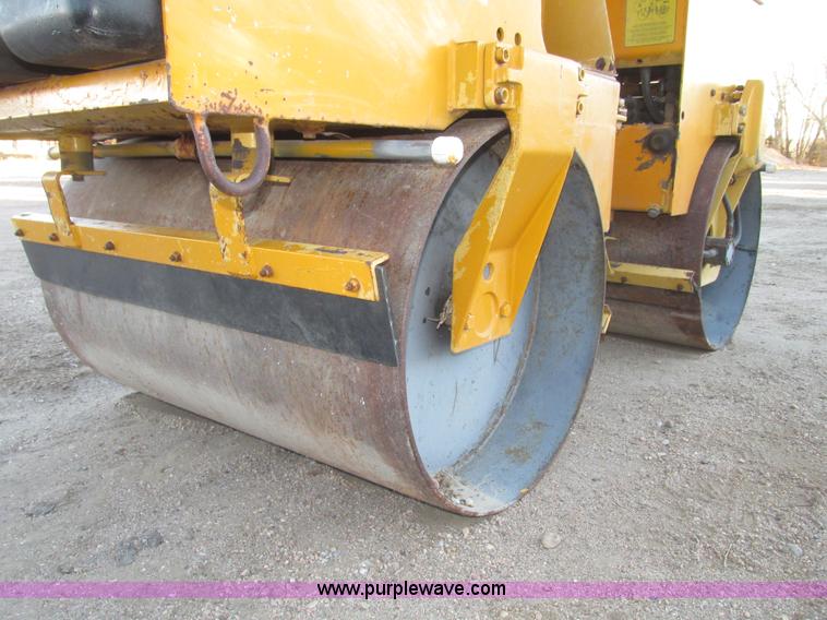 image for item G9816 1991 Wacker RD880 articulated double drum roller