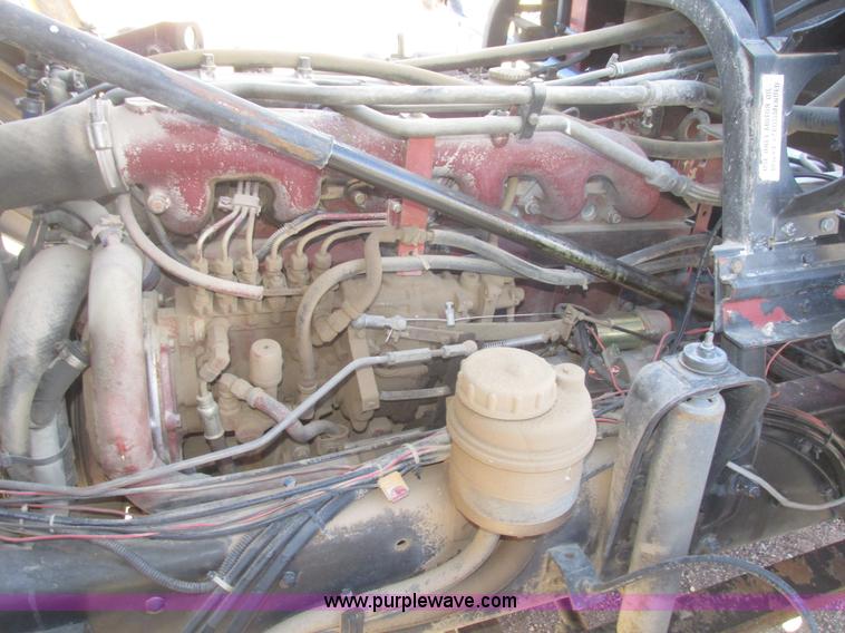 image for item G9817 1990 Mack MS200P service truck