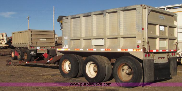 image for item G9818 1987 Ravens triple axle pup dump trailer