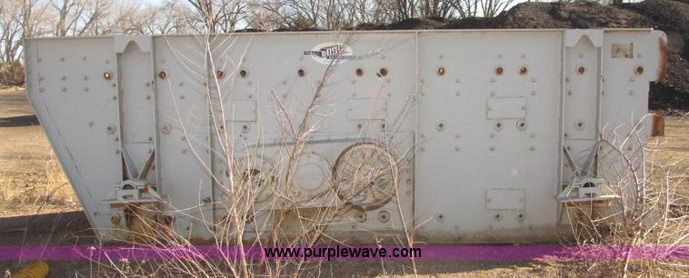 image for item G9819 Deister three deck vibrating screen