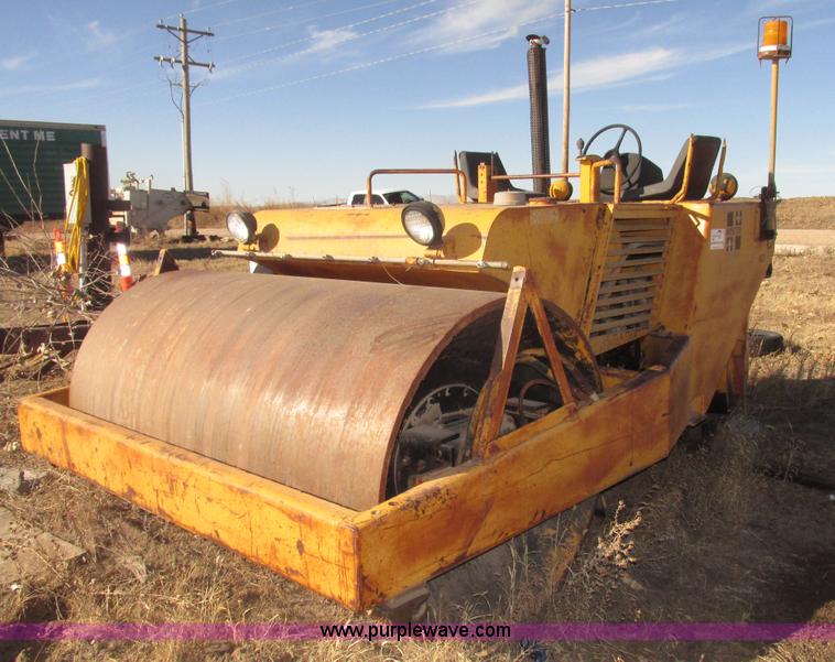 image for item G9820 Hyster C625B single drum roller