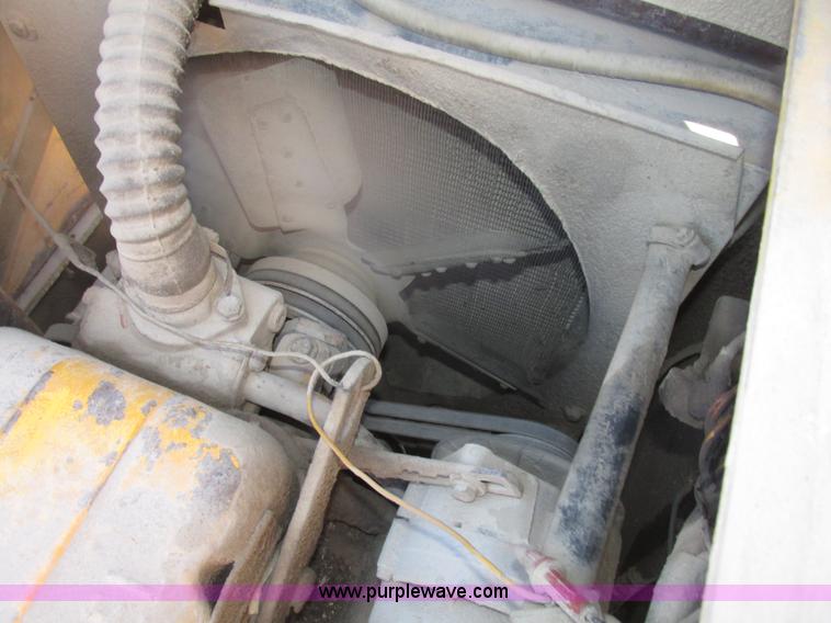 image for item G9820 Hyster C625B single drum roller