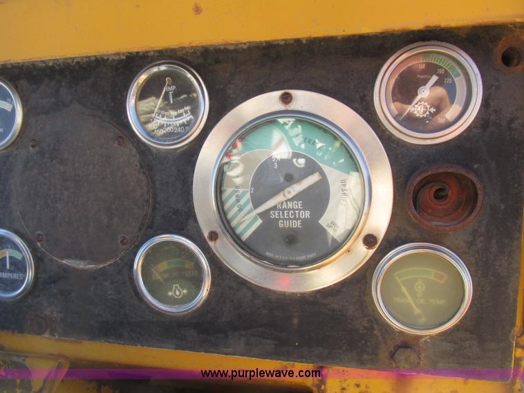 image for item G9821 Allis Chalmers 260A scraper front end